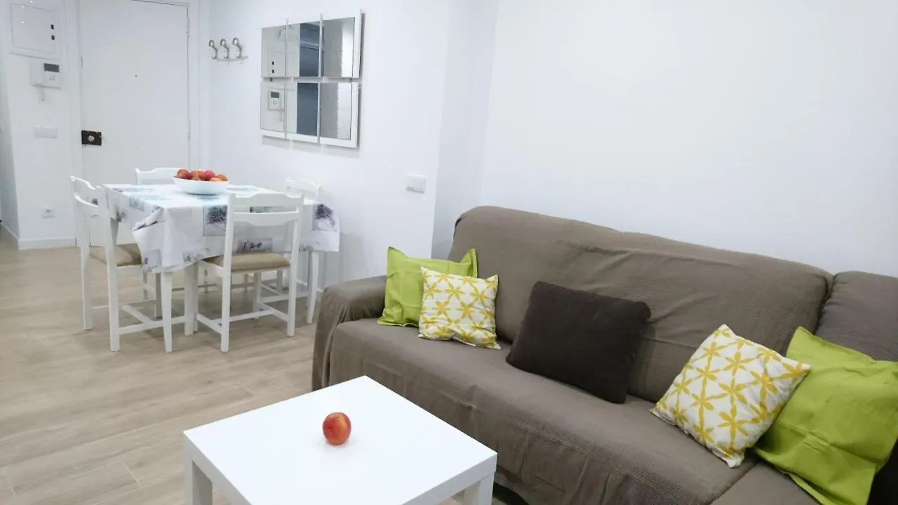 Tarragona Center Room